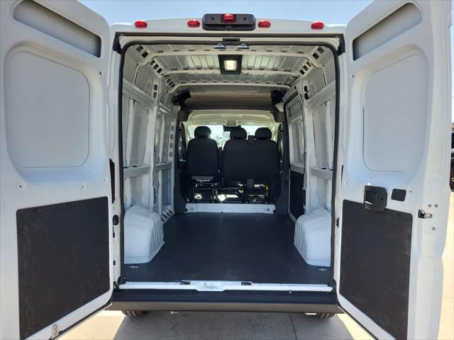2026 Ram ProMaster Cargo Van Tradesman High Roof 136" WB w/Pass Seat