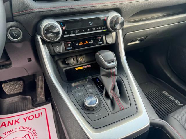 2025 Toyota RAV4 Plug-In Hybrid XSE