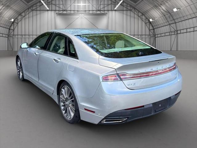 2013 Lincoln MKZ Hybrid Base