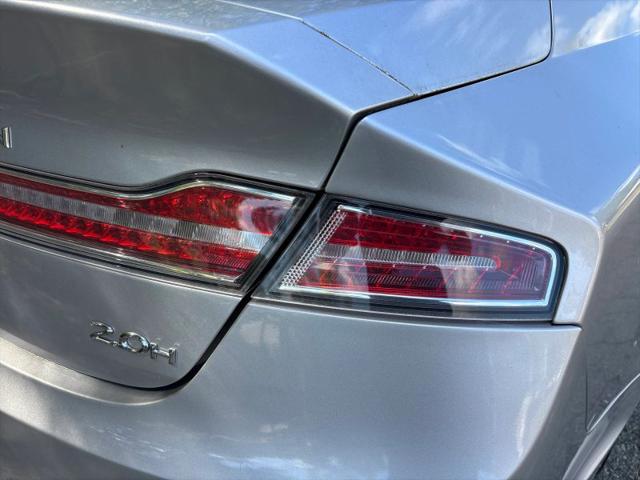 2013 Lincoln MKZ Hybrid Base