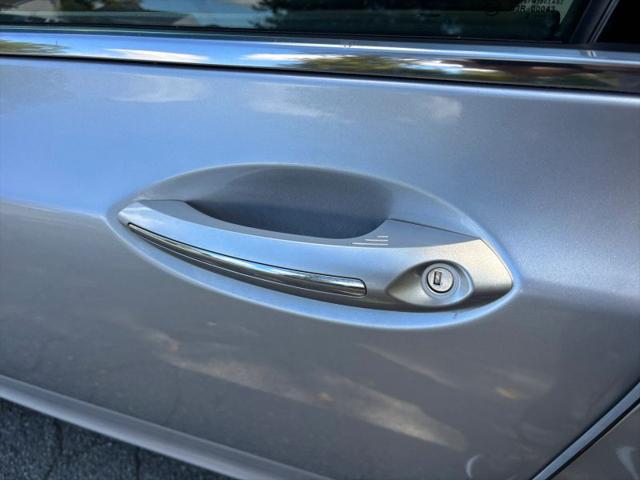 2013 Lincoln MKZ Hybrid Base