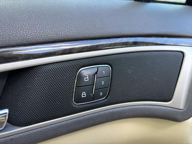2013 Lincoln MKZ Hybrid Base