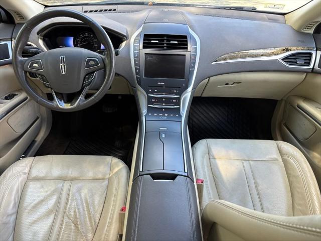 2013 Lincoln MKZ Hybrid Base