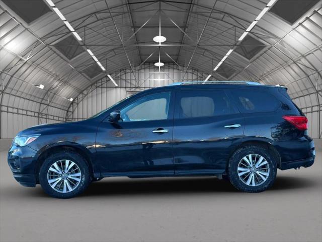 2018 Nissan Pathfinder SV