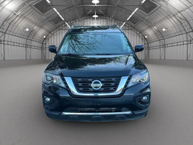 2018 Nissan Pathfinder SV