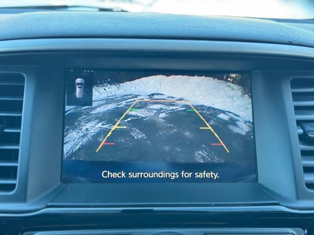 2018 Nissan Pathfinder SV