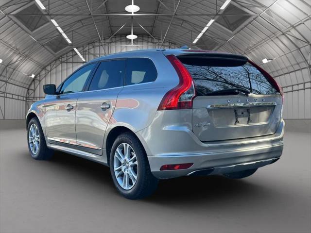 2016 Volvo XC60 T5 Premier