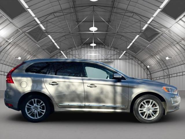 2016 Volvo XC60 T5 Premier