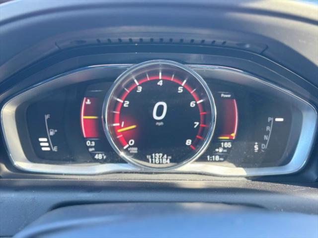 2016 Volvo XC60 T5 Premier