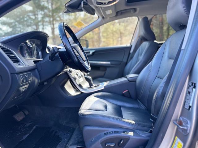 2016 Volvo XC60 T5 Premier