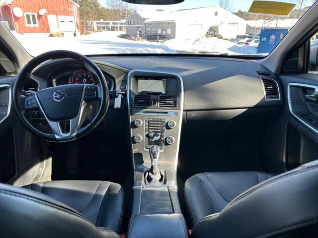 2016 Volvo XC60 T5 Premier