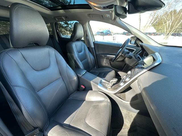 2016 Volvo XC60 T5 Premier