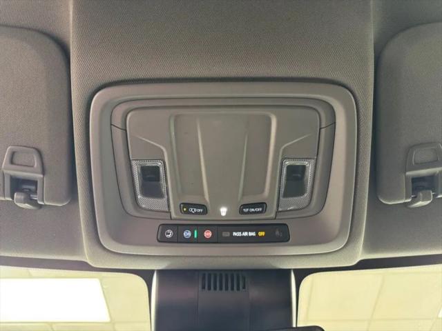 2024 GMC Sierra 1500 2WD Crew Cab Short Box SLT