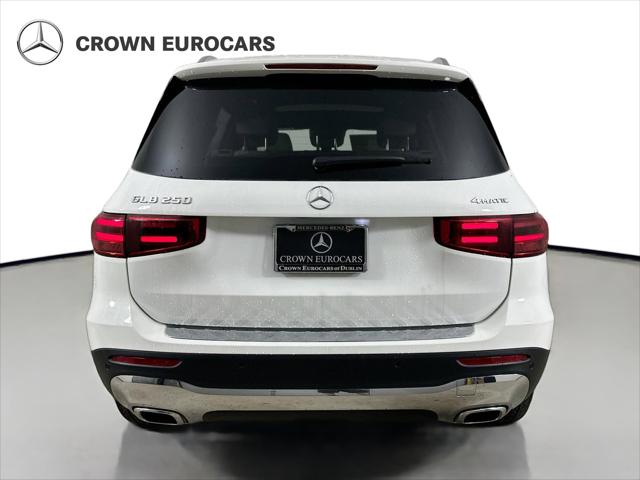 2026 Mercedes-Benz GLB 4MATIC