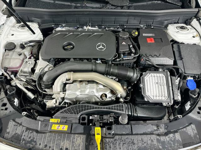 2026 Mercedes-Benz GLB 4MATIC