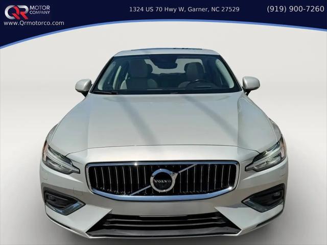 2022 Volvo S60 B5 Inscription