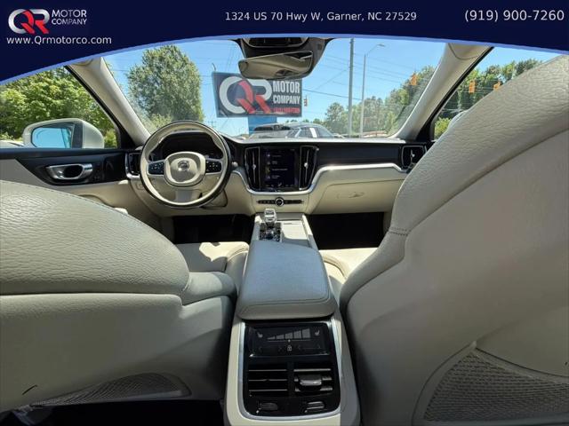 2022 Volvo S60 B5 Inscription