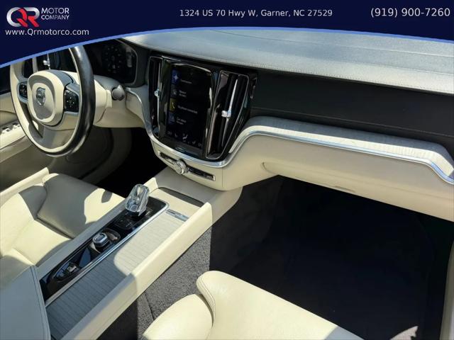 2022 Volvo S60 B5 Inscription