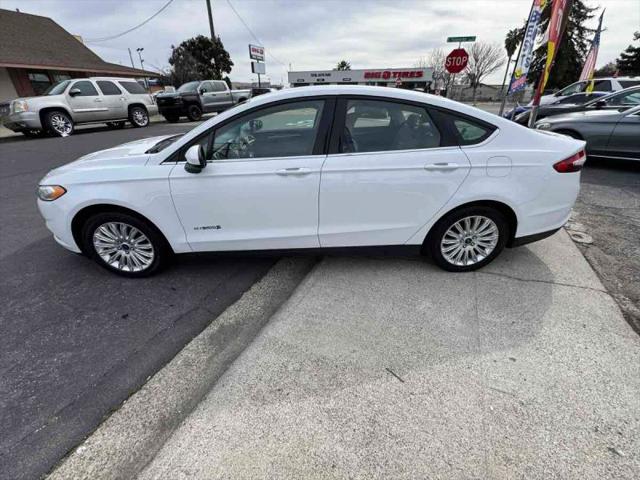 2014 Ford Fusion Hybrid S