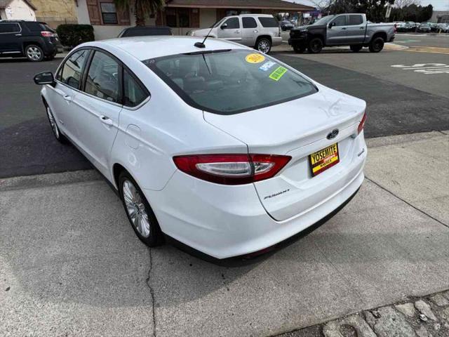 2014 Ford Fusion Hybrid S