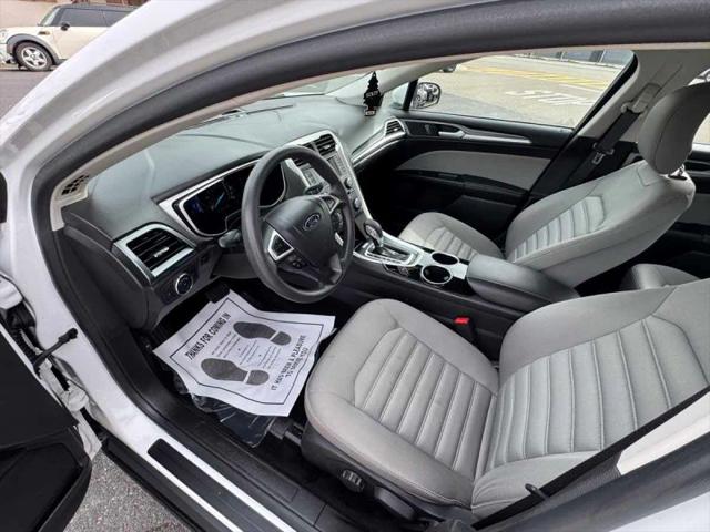 2014 Ford Fusion Hybrid S