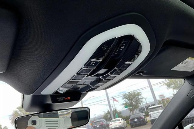 2020 Porsche Macan Macan