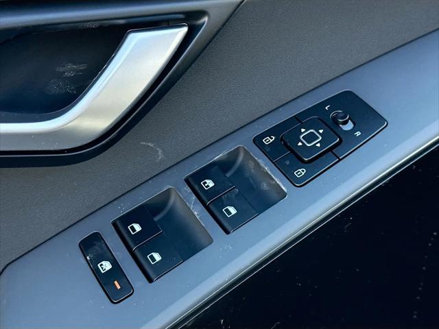 2026 Kia Niro LX