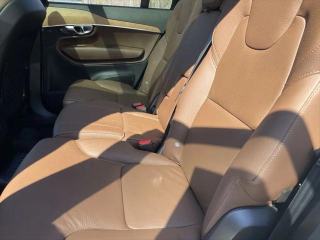 2024 Volvo XC90 Recharge T8 Plus Bright Theme 7-Seater