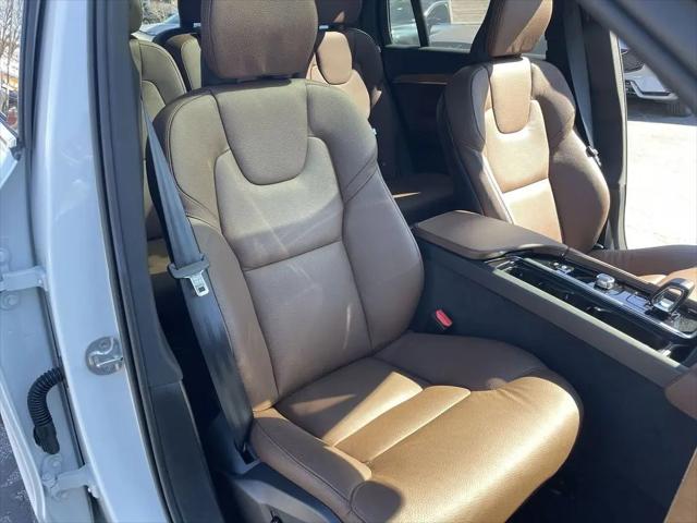 2024 Volvo XC90 Recharge T8 Plus Bright Theme 7-Seater