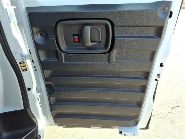 2026 Chevrolet Express Cargo Van 2500 Regular Wheelbase, WT, RWD
