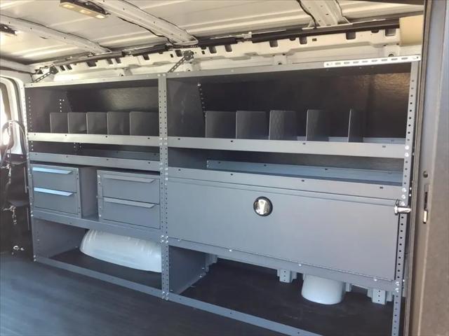 2026 Chevrolet Express Cargo Van 2500 Regular Wheelbase, WT, RWD