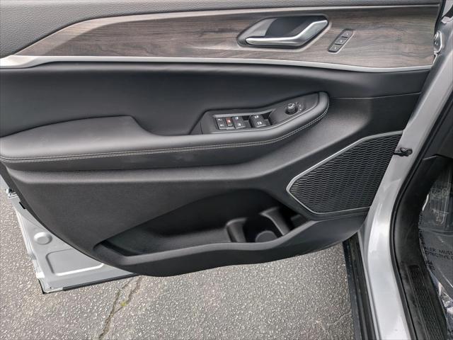 2026 Jeep Grand Cherokee L Limited 4x4