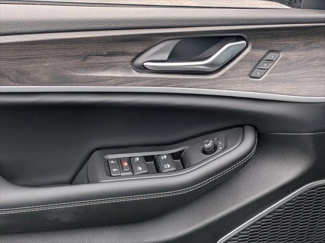 2026 Jeep Grand Cherokee L Limited 4x4
