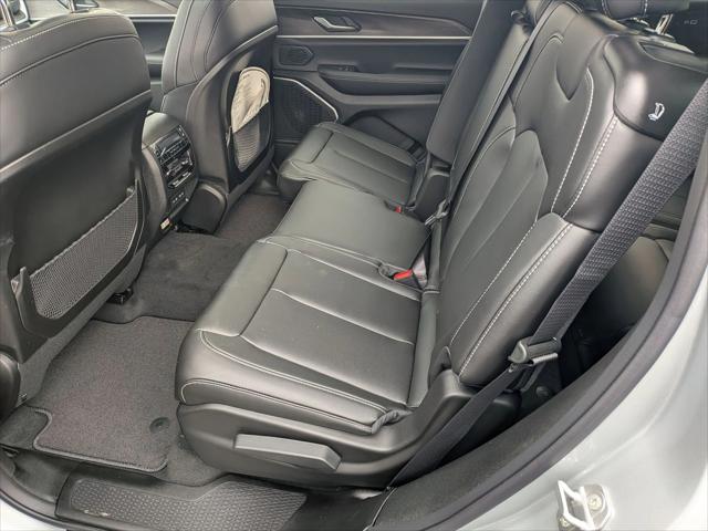2026 Jeep Grand Cherokee L Limited 4x4
