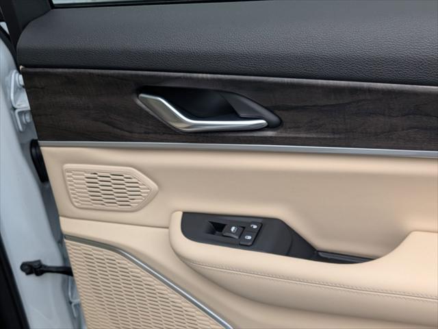 2026 Jeep Grand Cherokee L Limited 4x4