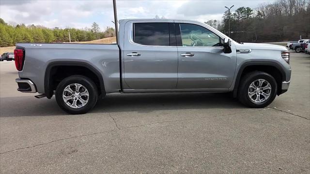 2025 GMC Sierra 1500 4WD Crew Cab Short Box SLT