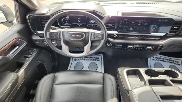 2025 GMC Sierra 1500 4WD Crew Cab Short Box SLT