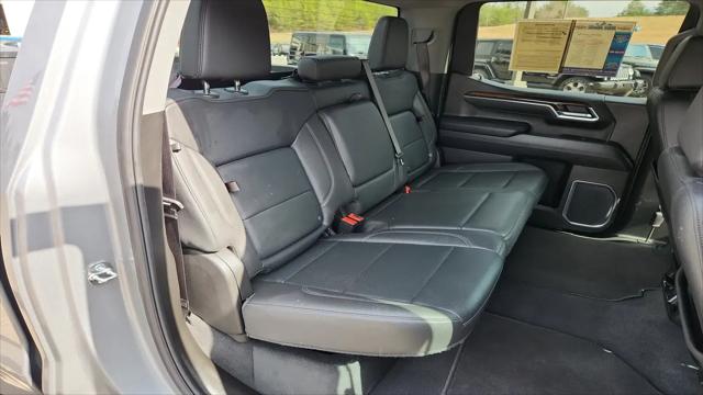 2025 GMC Sierra 1500 4WD Crew Cab Short Box SLT