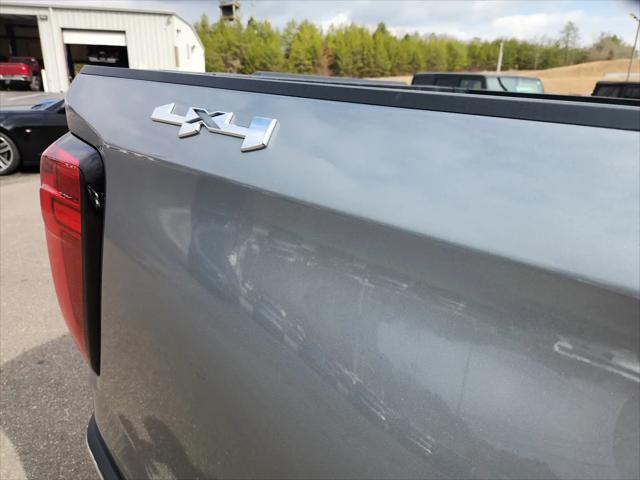 2025 GMC Sierra 1500 4WD Crew Cab Short Box SLT