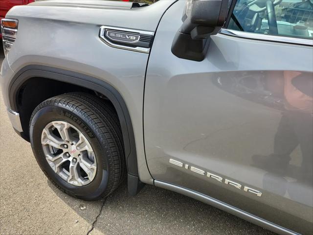 2025 GMC Sierra 1500 4WD Crew Cab Short Box SLT