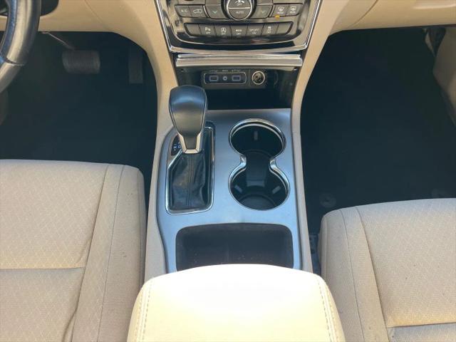 2022 Jeep Grand Cherokee Laredo E 4x4