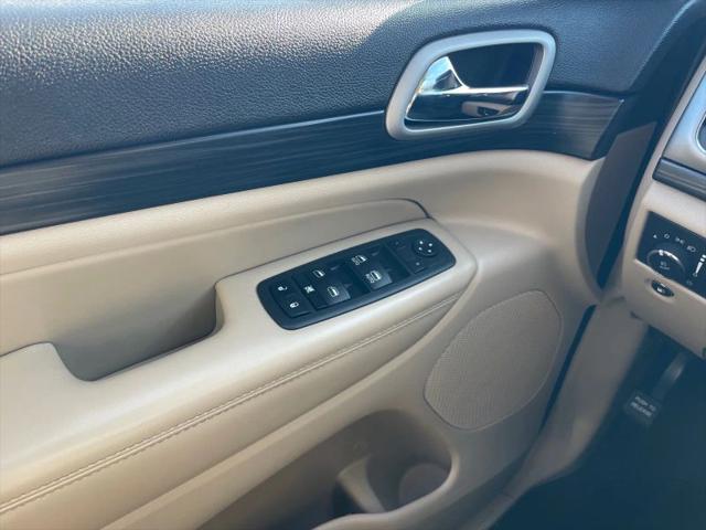 2022 Jeep Grand Cherokee Laredo E 4x4