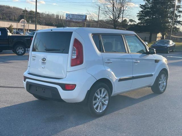 2013 Kia Soul +