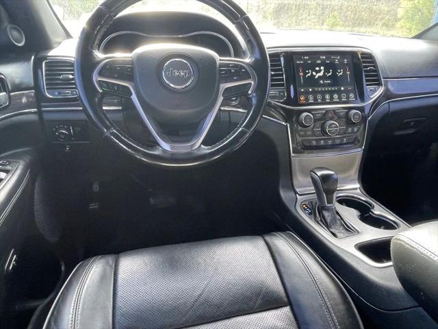 2020 Jeep Grand Cherokee Overland 4x2