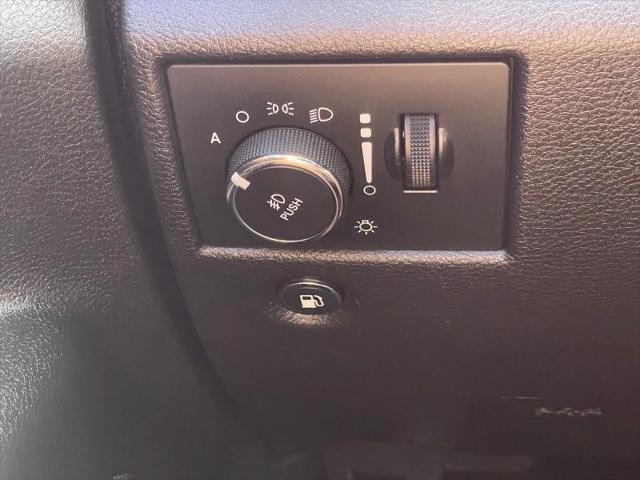 2020 Jeep Grand Cherokee Overland 4x2