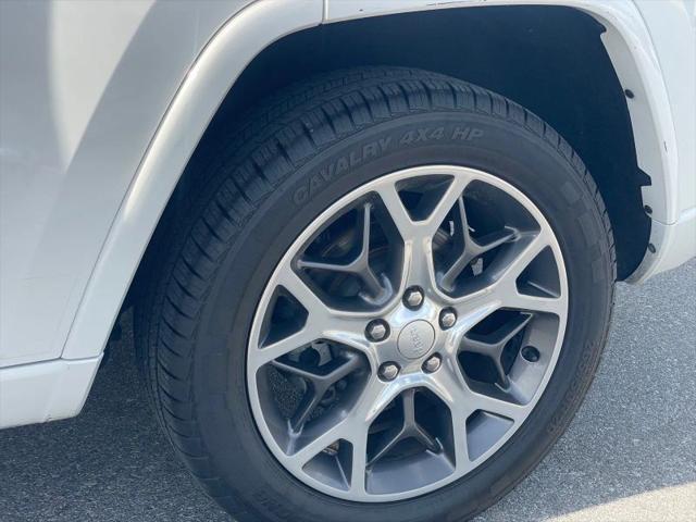 2020 Jeep Grand Cherokee Overland 4x2