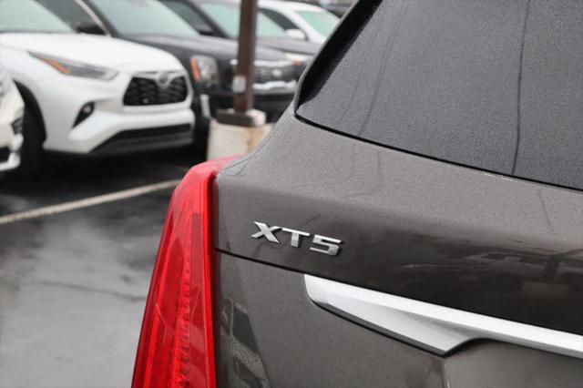 2019 Cadillac XT5 Standard