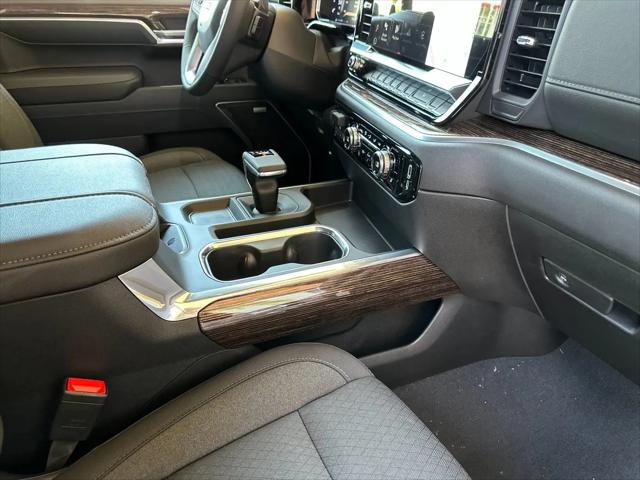 2026 GMC Sierra 1500 Crew Cab, Short Bed, Elevation, 4WD