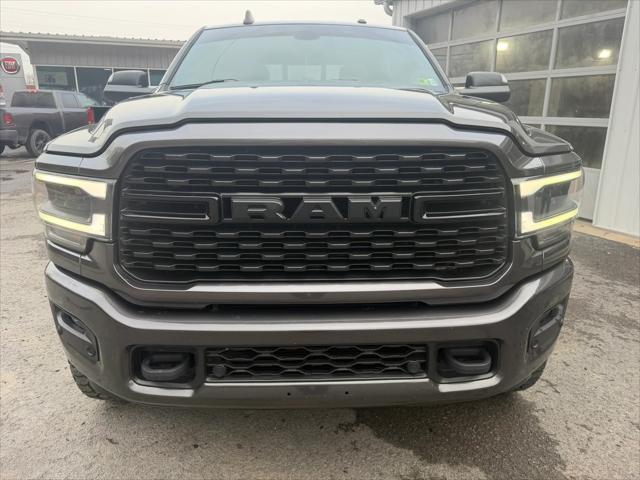 2022 RAM 3500 Big Horn Crew Cab 4x4 8 Box