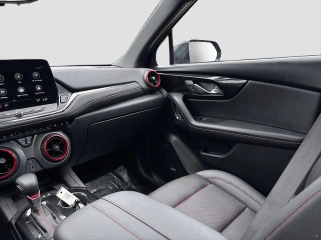 2025 Chevrolet Blazer AWD RS
